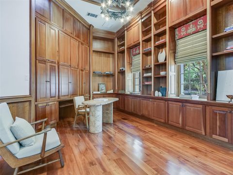 Tiny photo for 4511 ISLAND CV, Austin, TX 78731 (MLS # 4909100)