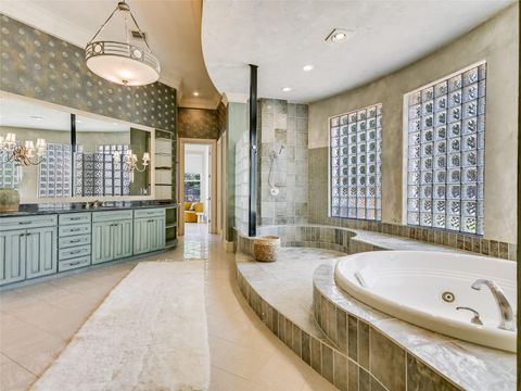 Tiny photo for 4511 ISLAND CV, Austin, TX 78731 (MLS # 4909100)