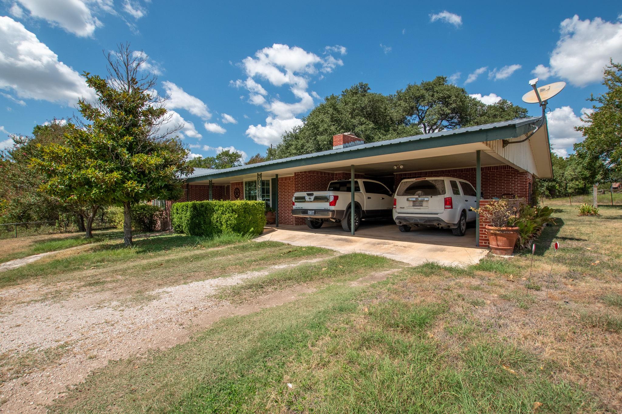 930 County Road 200