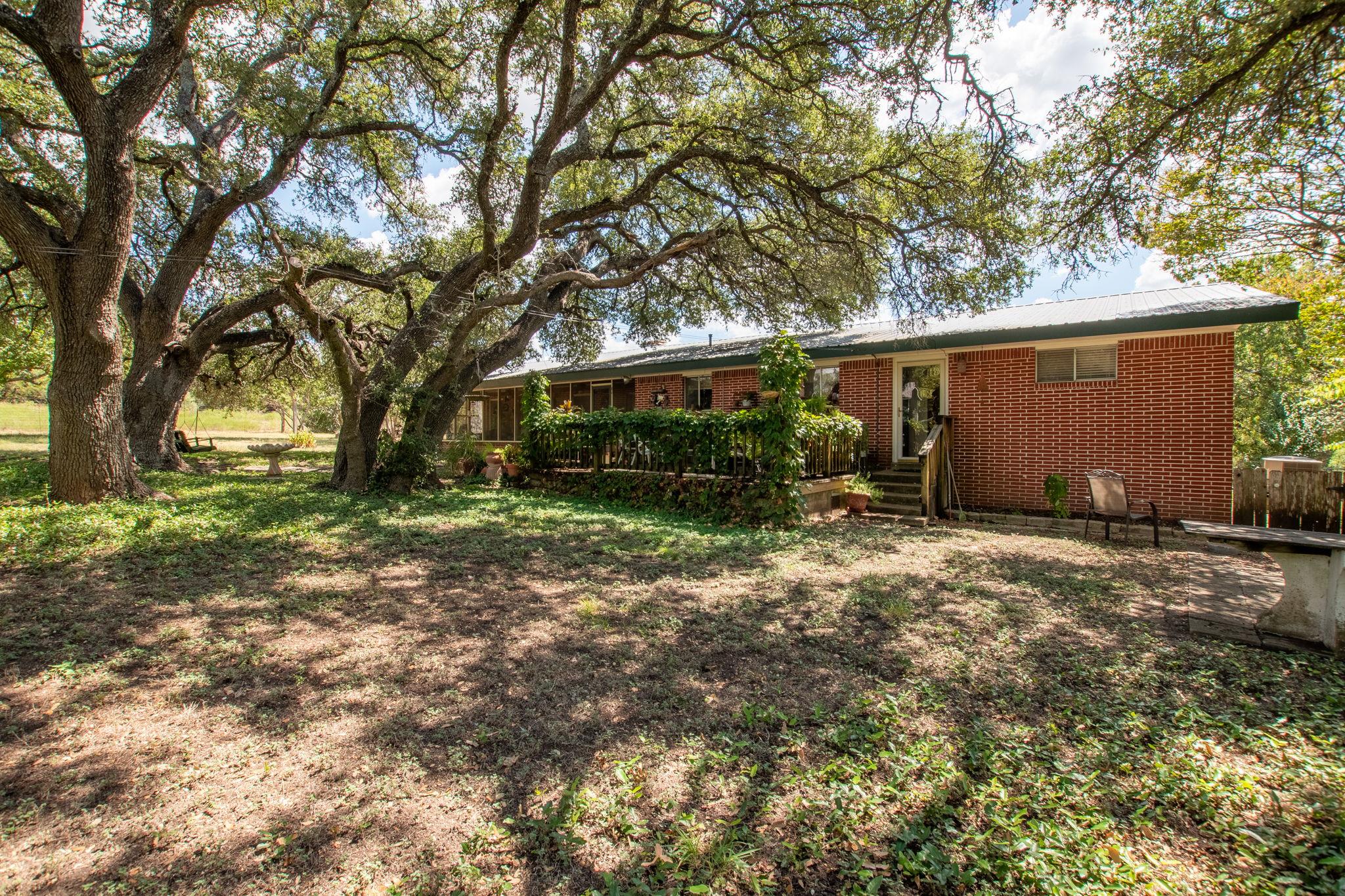 930 County Road 200