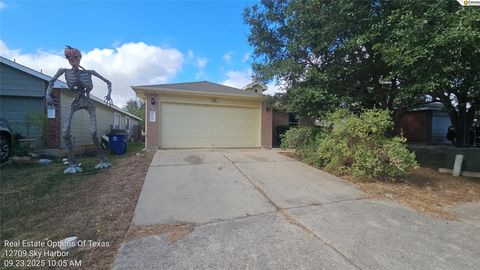 Photo of 12709 Sky Harbor DR, Del Valle, TX 78617 (MLS # 3502932)