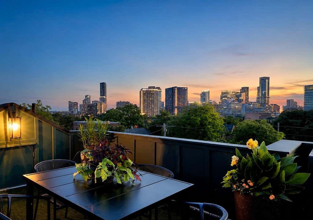 Photo of 1007 E 15th ST #2, Austin, TX 78702 (MLS # 3392375)
