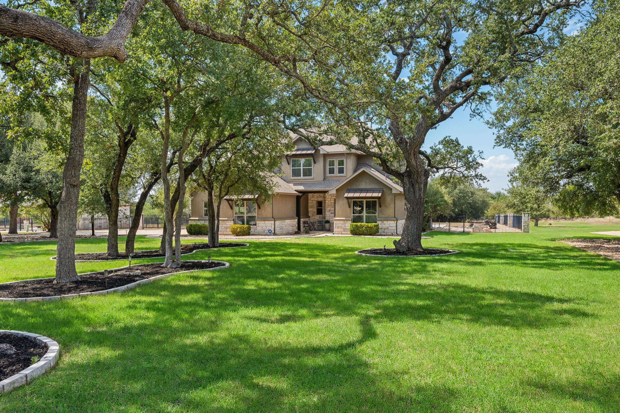 313 Escondido DR