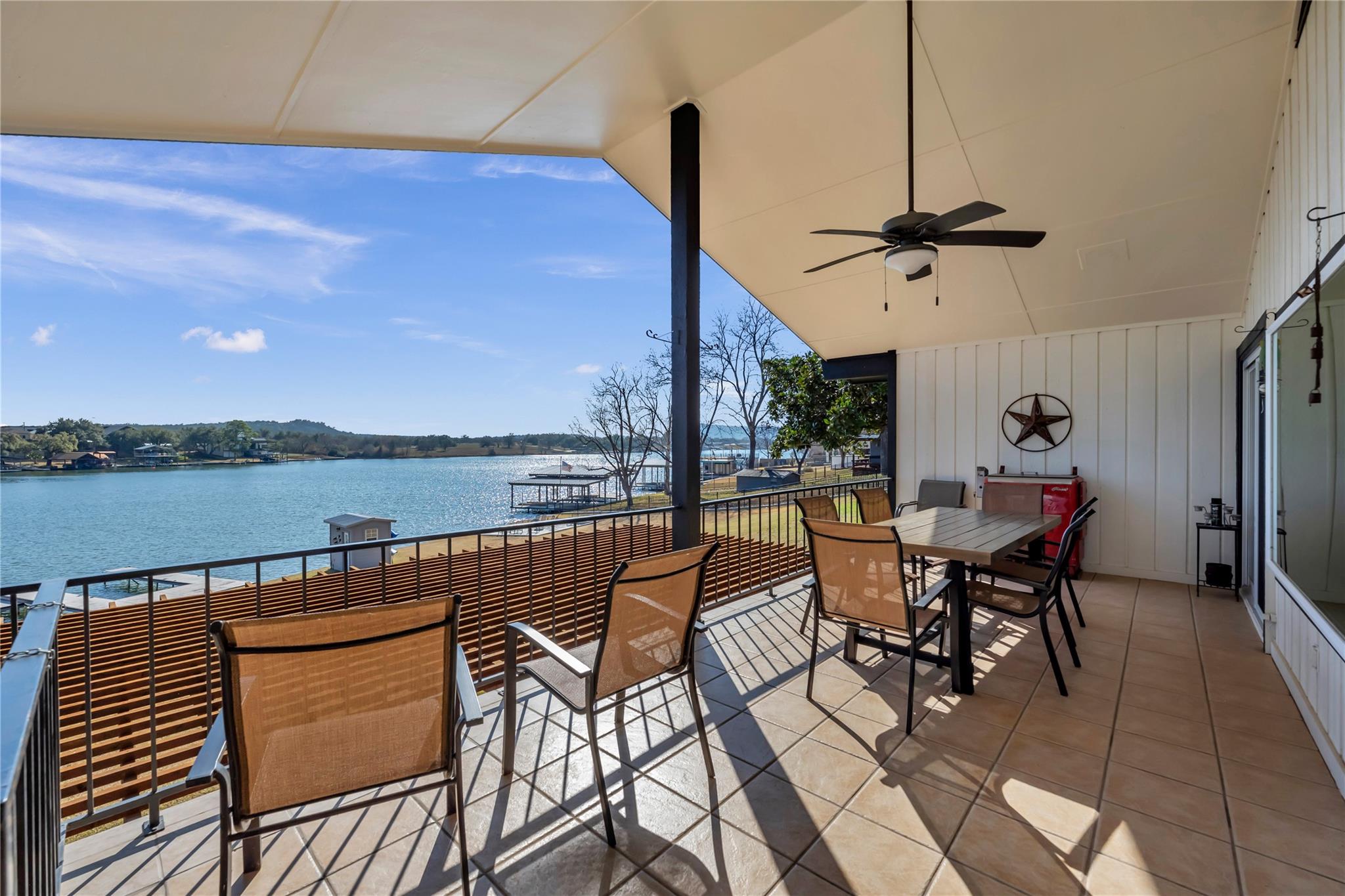 1846 Bluebonnet LN