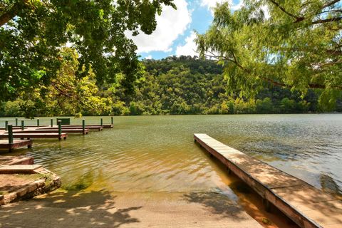 Tiny photo for 825 Morning Moon CIR, Austin, TX 78732 (MLS # 3650180)