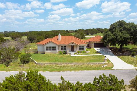 Photo of 903 Panorama PASS, Horseshoe Bay, TX 78657 (MLS # 5529917)