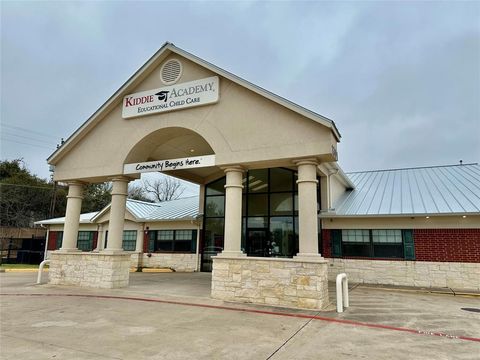 1301 N Lakeline BLVD Cedar Park TX 78613