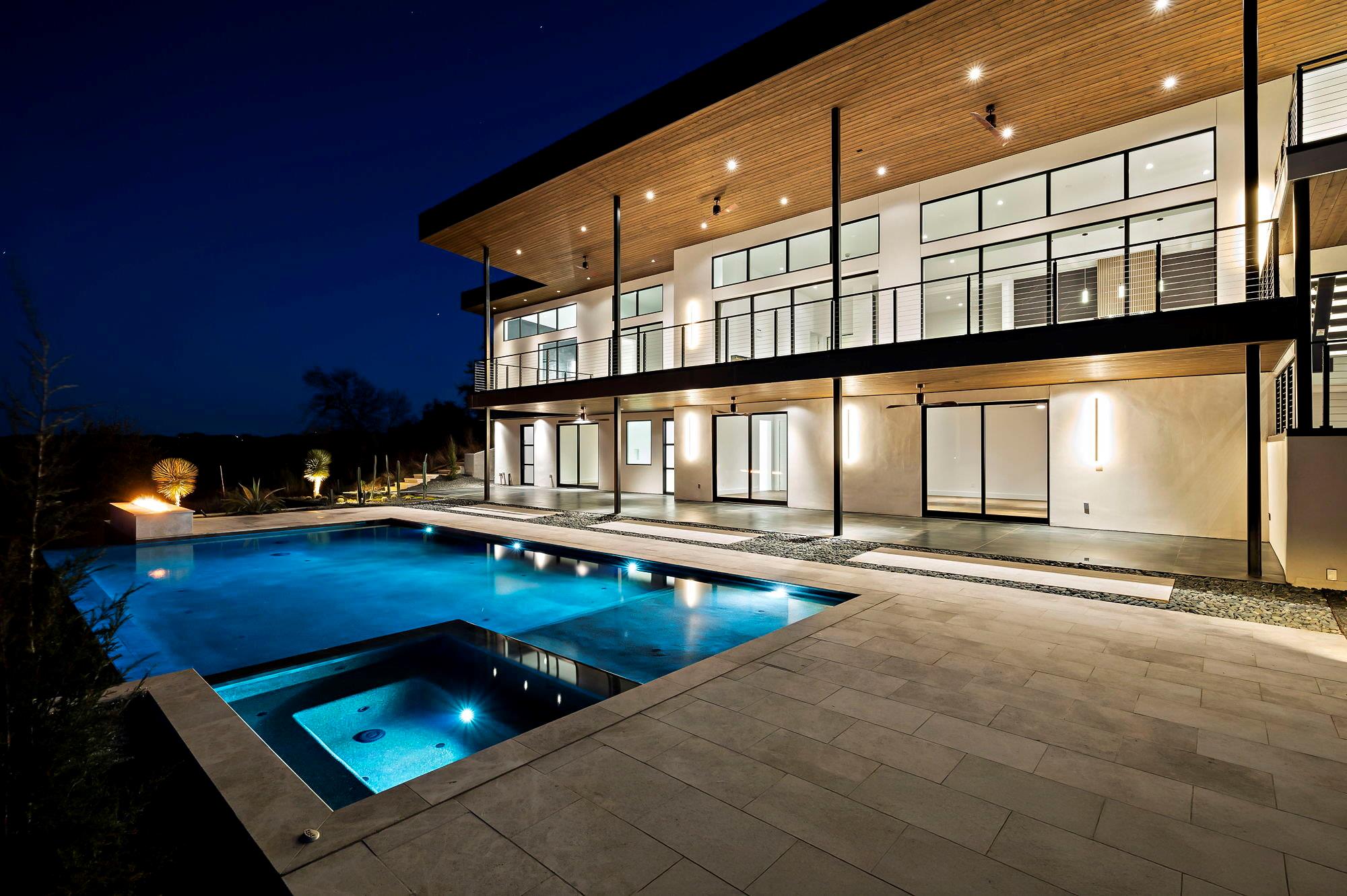 1702 Moonlights TRCE