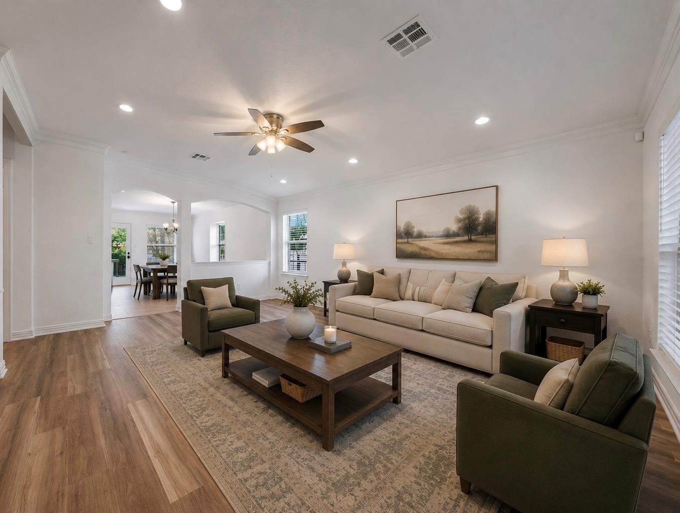2409 Hallie LN