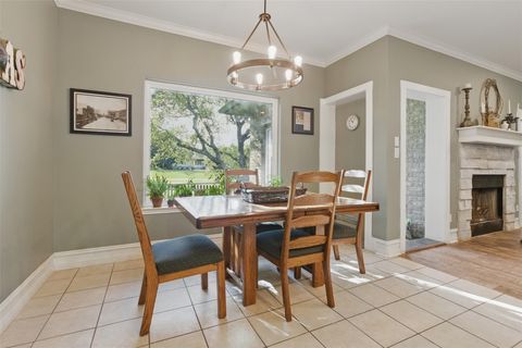 Tiny photo for 21457 Lakefront DR, Lago Vista, TX 78645 (MLS # 4393234)