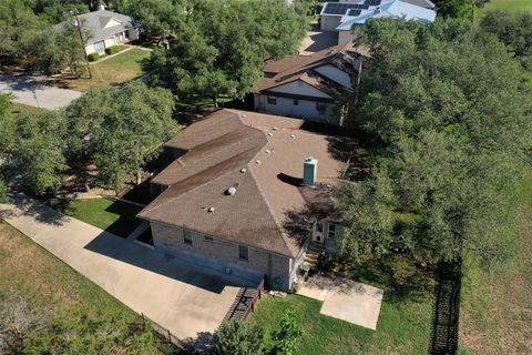 Tiny photo for 21457 Lakefront DR, Lago Vista, TX 78645 (MLS # 4393234)