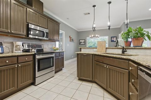 Tiny photo for 21457 Lakefront DR, Lago Vista, TX 78645 (MLS # 4393234)