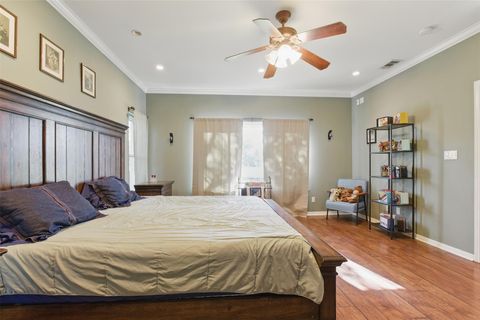 Tiny photo for 21457 Lakefront DR, Lago Vista, TX 78645 (MLS # 4393234)