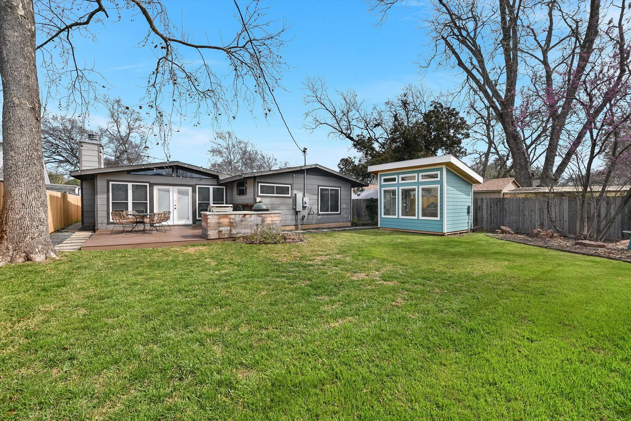 3013 W Terrace DR