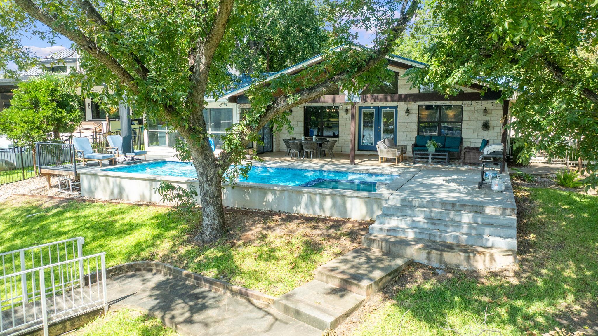 1940 Williams Lakeshore DR