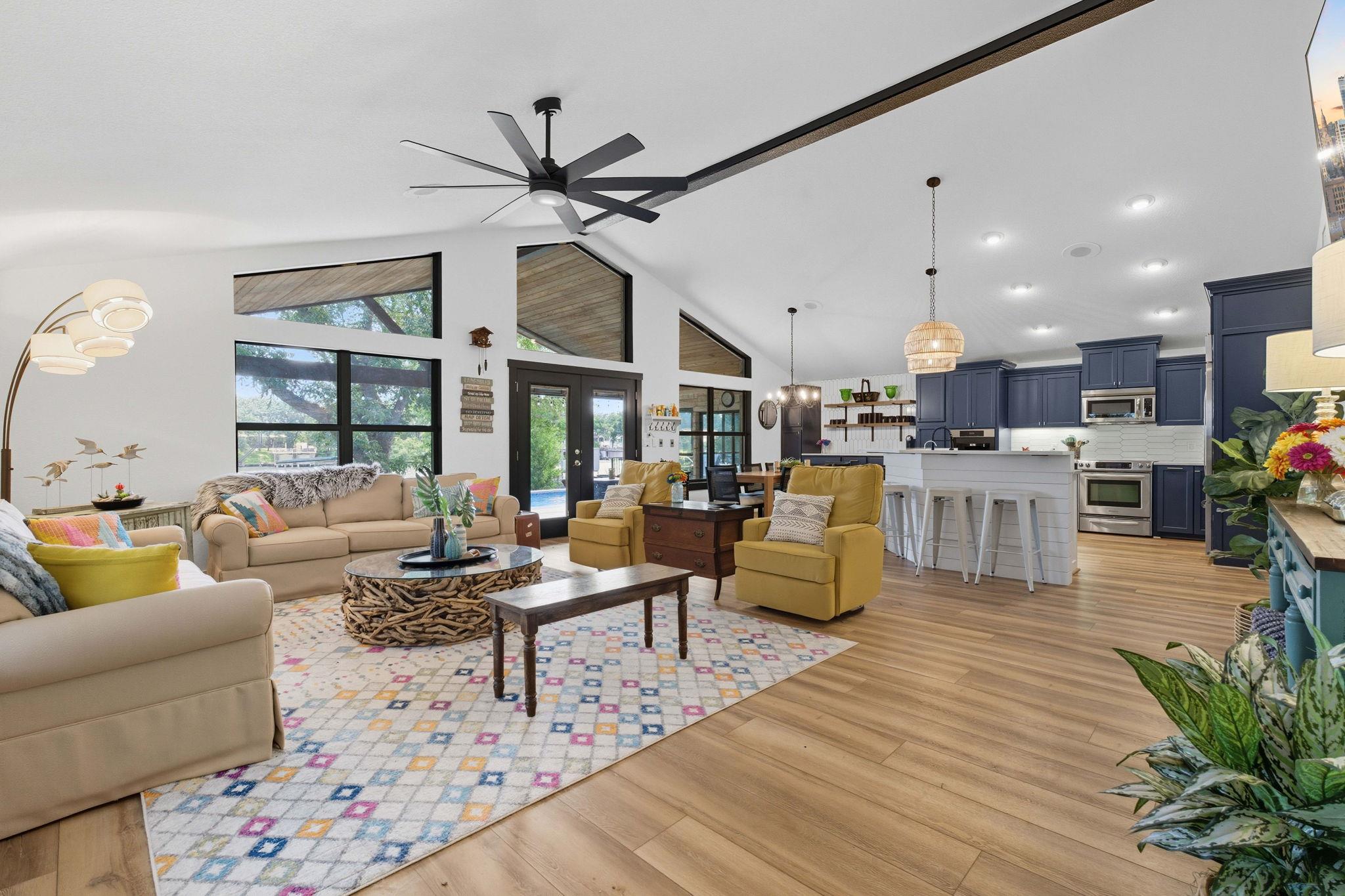 1940 Williams Lakeshore DR