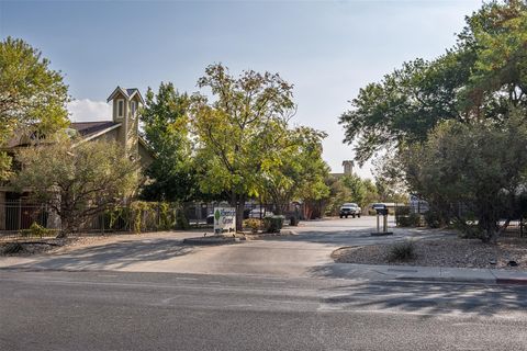 Tiny photo for 1101 Grove BLVD #304, Austin, TX 78741 (MLS # 4340424)