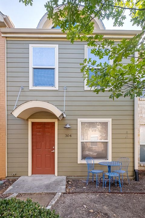 Tiny photo for 1101 Grove BLVD #304, Austin, TX 78741 (MLS # 4340424)