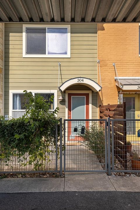 Tiny photo for 1101 Grove BLVD #304, Austin, TX 78741 (MLS # 4340424)