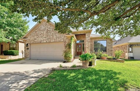 Photo of 10716 Desert Willow LOOP, Austin, TX 78748 (MLS # 9266202)