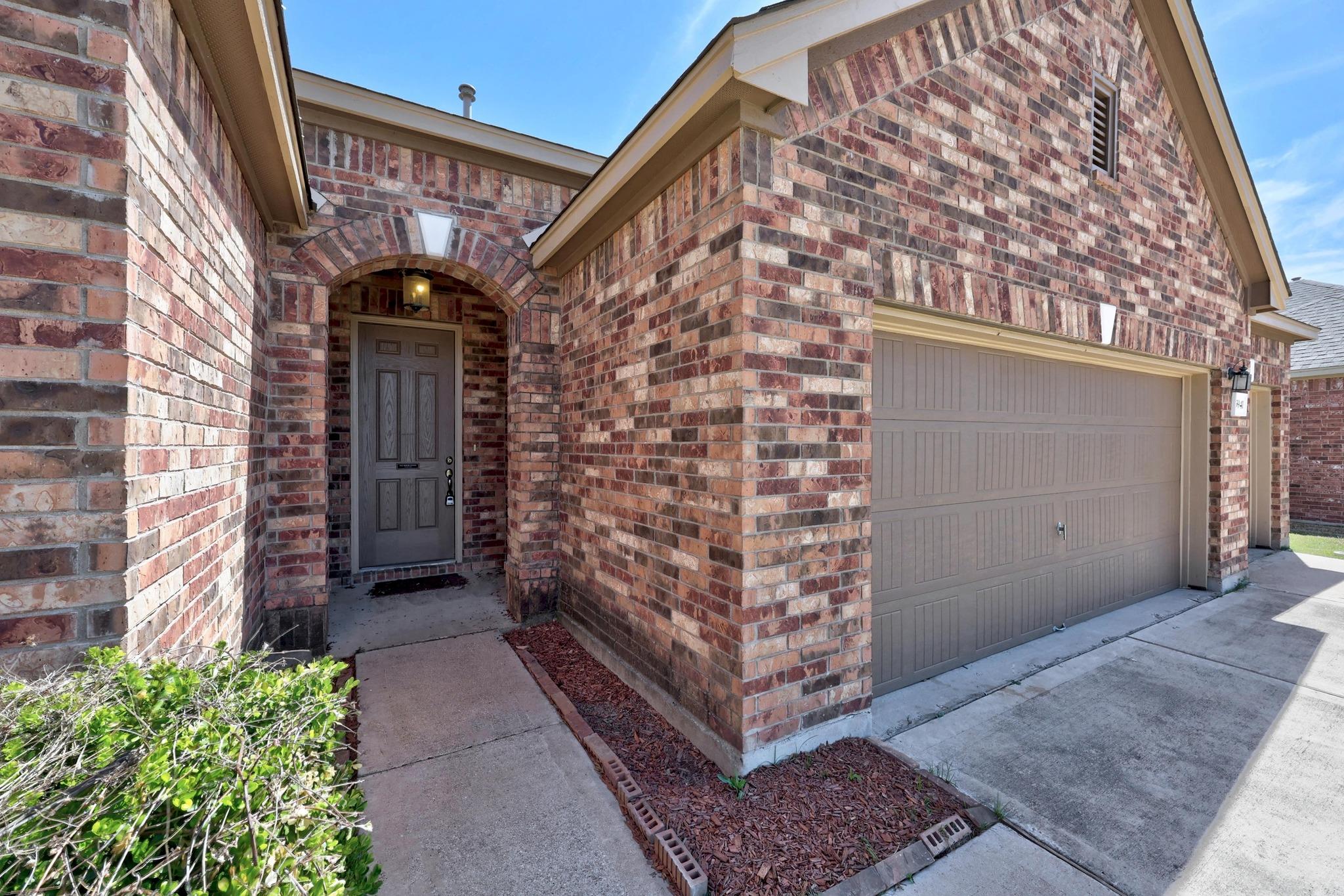 5941 Sardinia DR