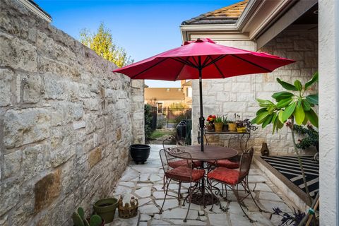 Tiny photo for 2 Tournament WAY, The Hills, TX 78738 (MLS # 6579479)