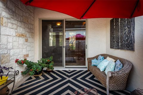 Tiny photo for 2 Tournament WAY, The Hills, TX 78738 (MLS # 6579479)
