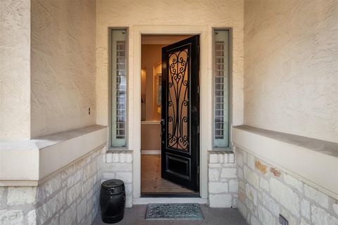 Tiny photo for 2 Tournament WAY, The Hills, TX 78738 (MLS # 6579479)