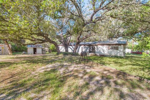 A home in Burnet