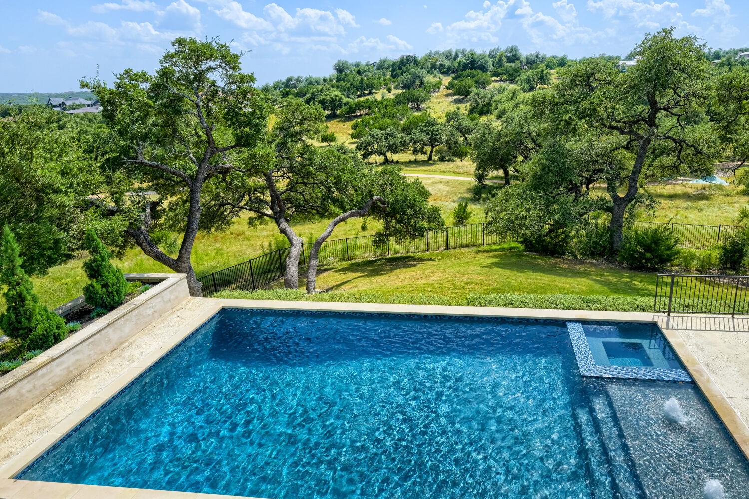 8132 Magnolia Ridge CV