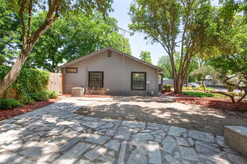 Tiny photo for 1124 Tillery ST, Austin, TX 78702 (MLS # 4873515)
