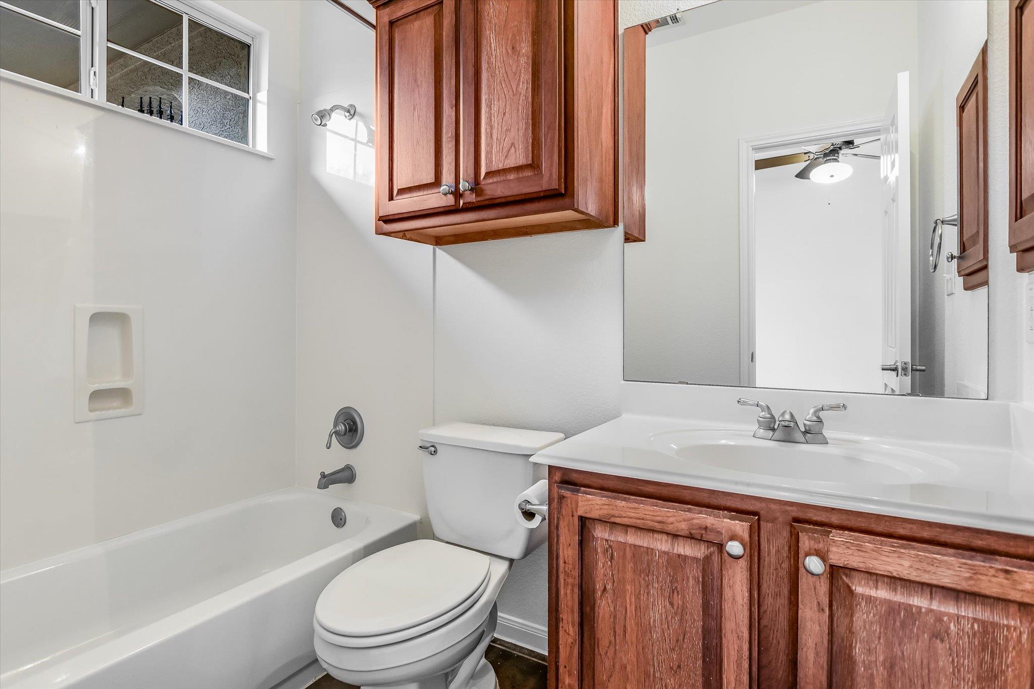 Austin, Texas 78717, United States, 4 Bedrooms Bedrooms, ,4 BathroomsBathrooms,Residential,Pending,132151