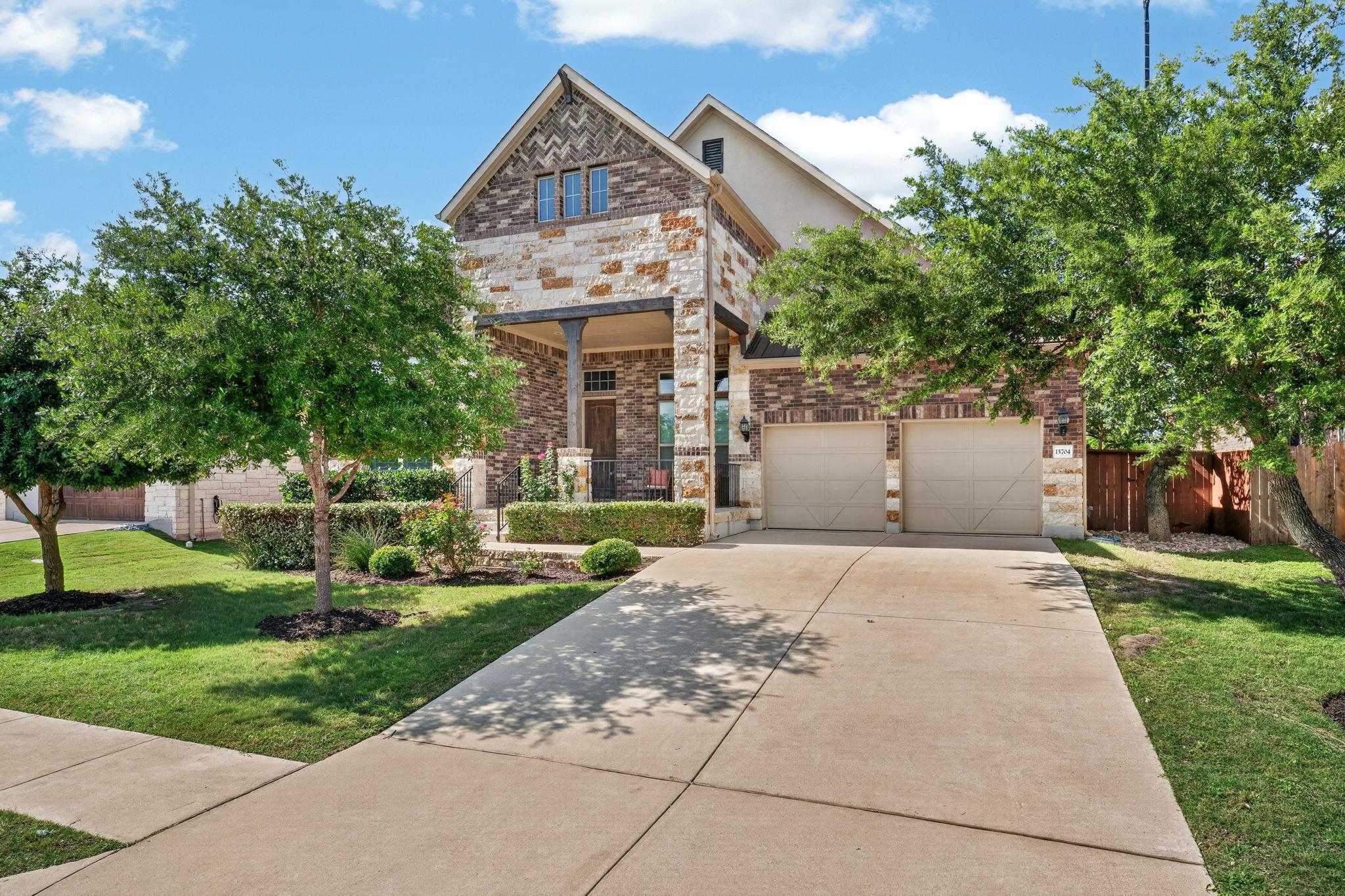 15704 Cinca Terra DR