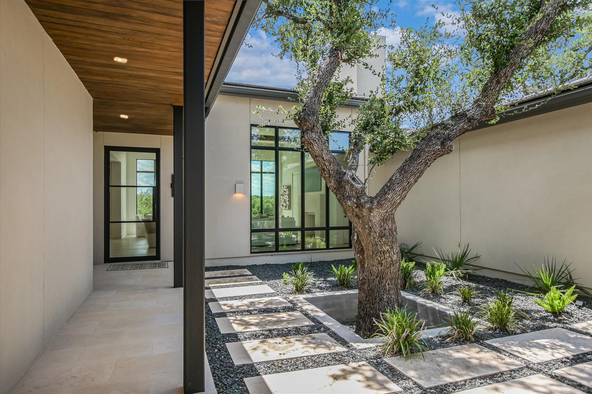 146 Coral Berry DR