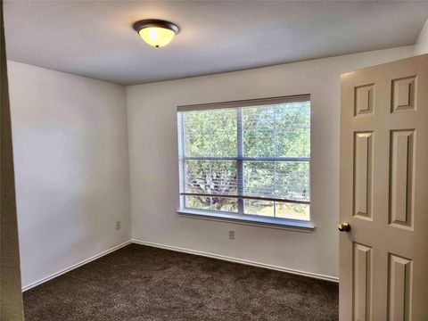 Tiny photo for 801 Jane Austen TRL #B, Pflugerville, TX 78660 (MLS # 6819033)