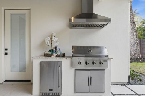 Tiny photo for 2908 Stoneway DR, Austin, TX 78757 (MLS # 9945646)