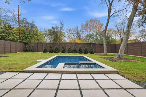 Tiny photo for 2908 Stoneway DR, Austin, TX 78757 (MLS # 9945646)