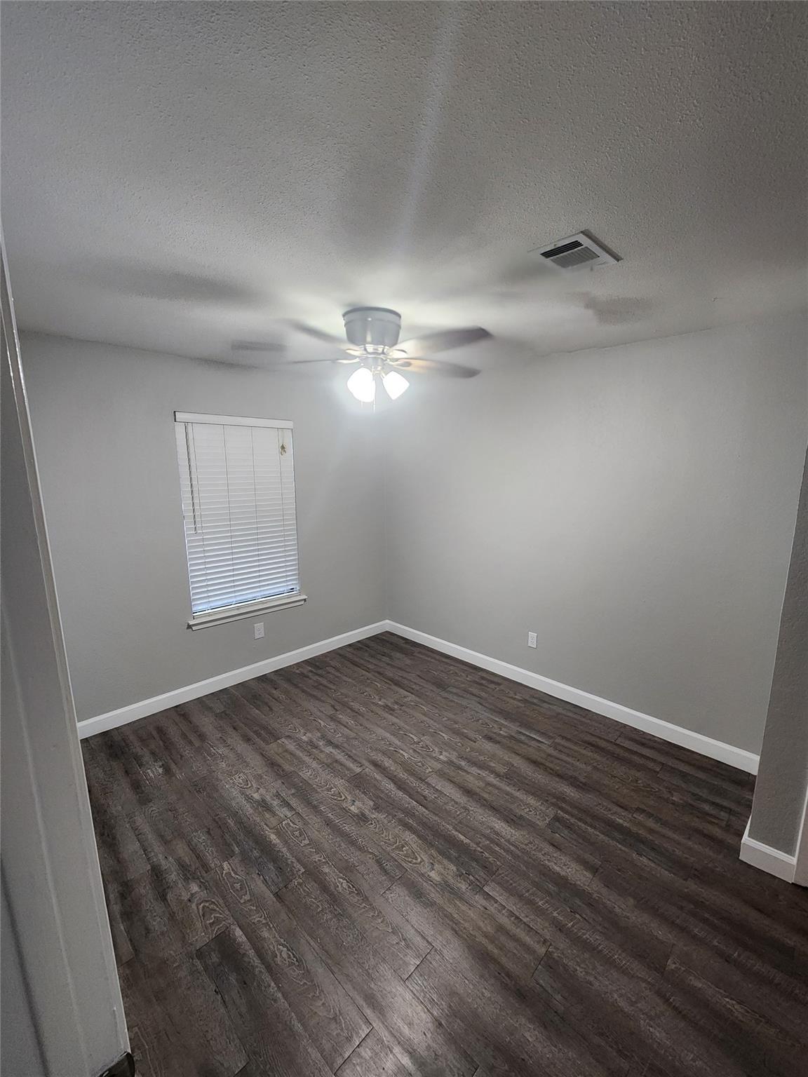 San Marcos, Texas 78666, United States, 2 Bedrooms Bedrooms, ,2 BathroomsBathrooms,Residential,Pending,49833