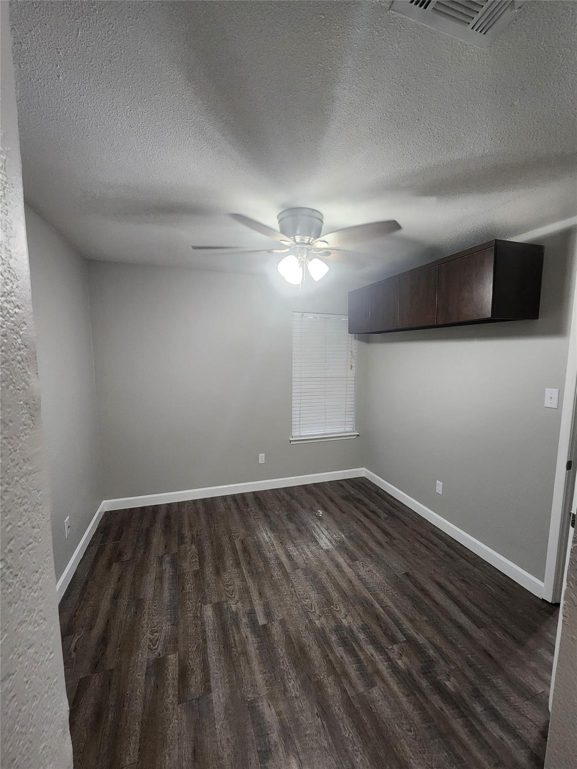 San Marcos, Texas 78666, United States, 2 Bedrooms Bedrooms, ,2 BathroomsBathrooms,Residential,Pending,49833