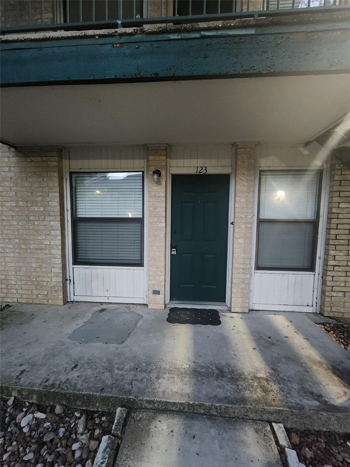 San Marcos, Texas 78666, United States, 2 Bedrooms Bedrooms, ,2 BathroomsBathrooms,Residential,Pending,49833