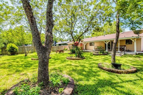 Tiny photo for 1433 Salem Meadow CIR, Austin, TX 78745 (MLS # 7506477)