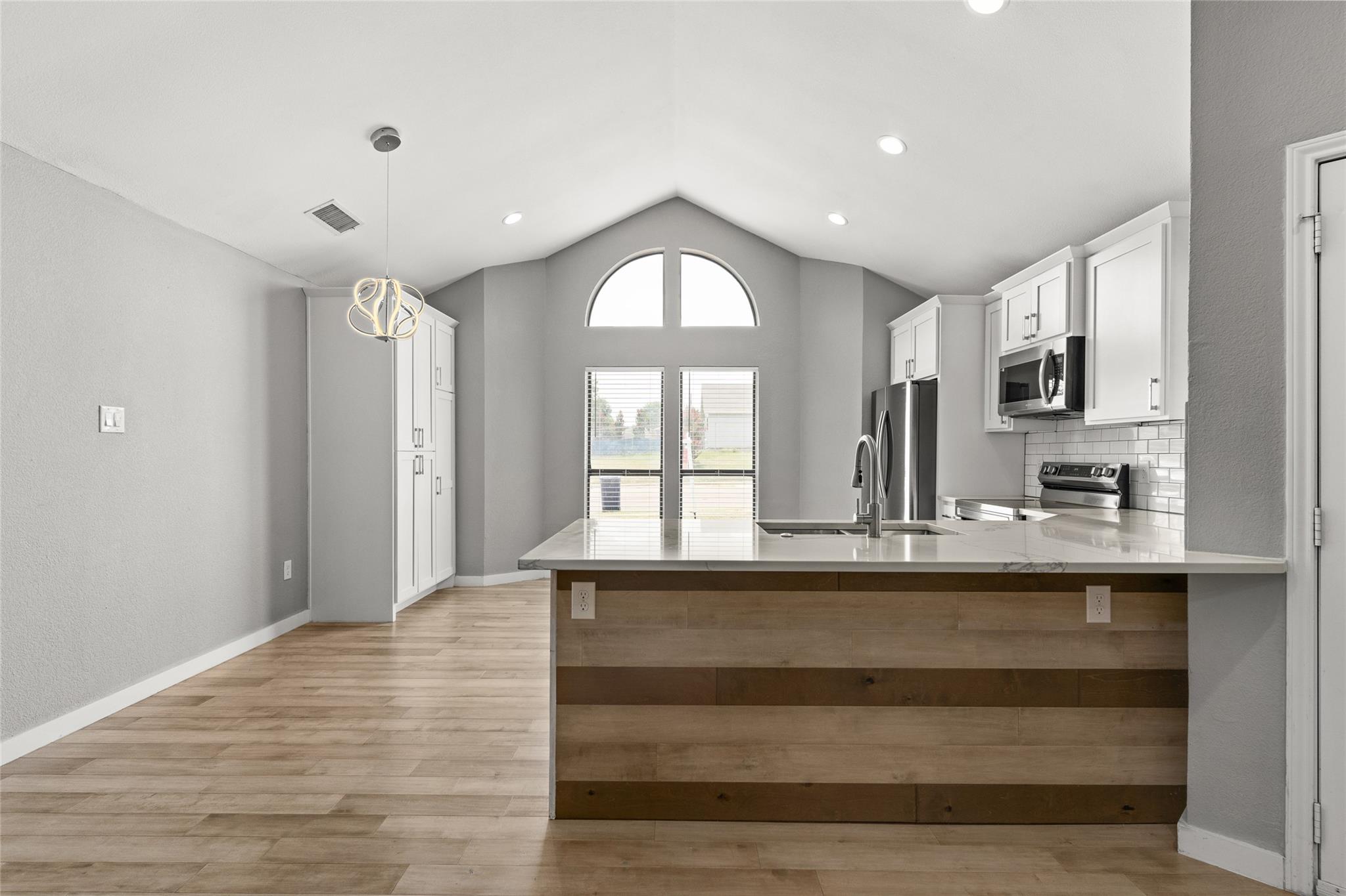 109 Campfire CIR