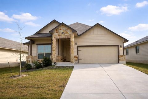 148 Pivot DR Taylor TX 76574