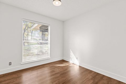Tiny photo for 1906 Parkside LN, Austin, TX 78745 (MLS # 7525078)