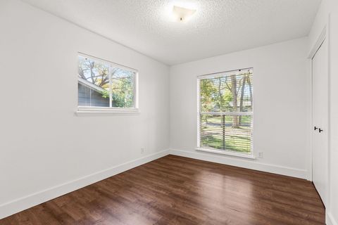 Tiny photo for 1906 Parkside LN, Austin, TX 78745 (MLS # 7525078)