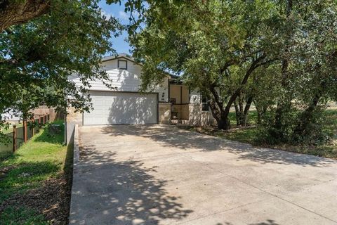 A home in Spicewood