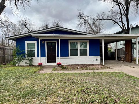 Photo of 3303 Thompson ST, Austin, TX 78702 (MLS # 1621802)