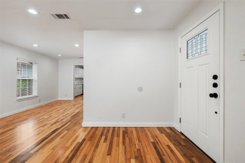 Tiny photo for 1806 Mohle DR, Austin, TX 78703 (MLS # 2202504)