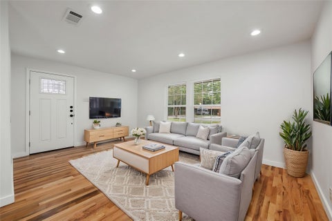 Tiny photo for 1806 Mohle DR, Austin, TX 78703 (MLS # 2202504)