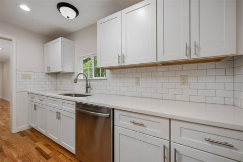 Tiny photo for 1806 Mohle DR, Austin, TX 78703 (MLS # 2202504)
